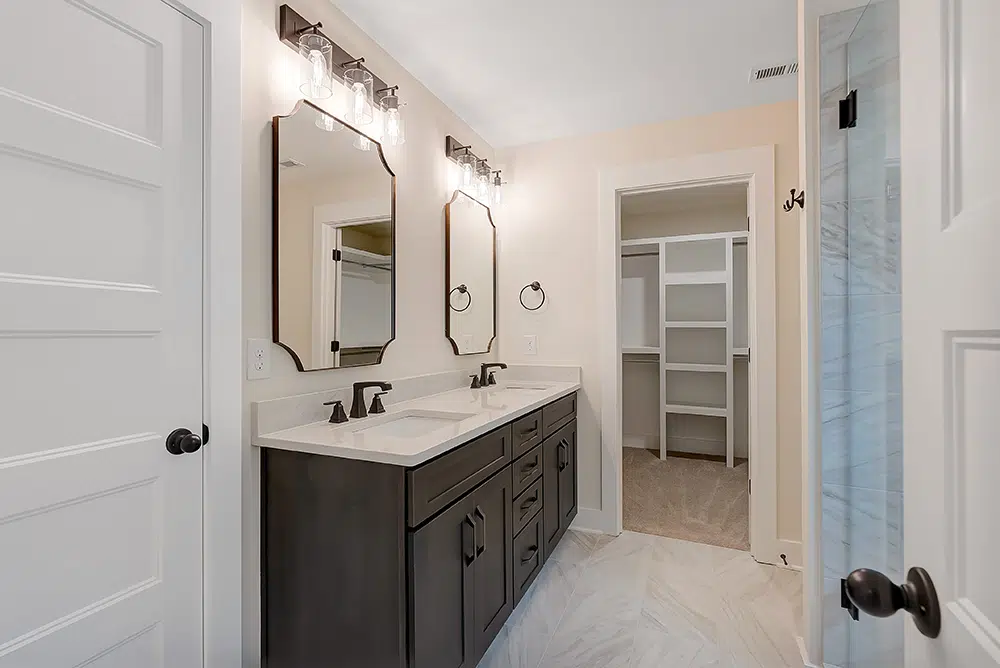 THE Hollis | 1576 Frye Rd. | Columbia, TN 38401<br />
4 Bedrooms | 4.5 Baths | 3,834 Sq Ft | Move-in Ready<br />
Locke and Headley Homes | Custom Home Builder in Columbia TN | https://lockeheadleyhomes.com
